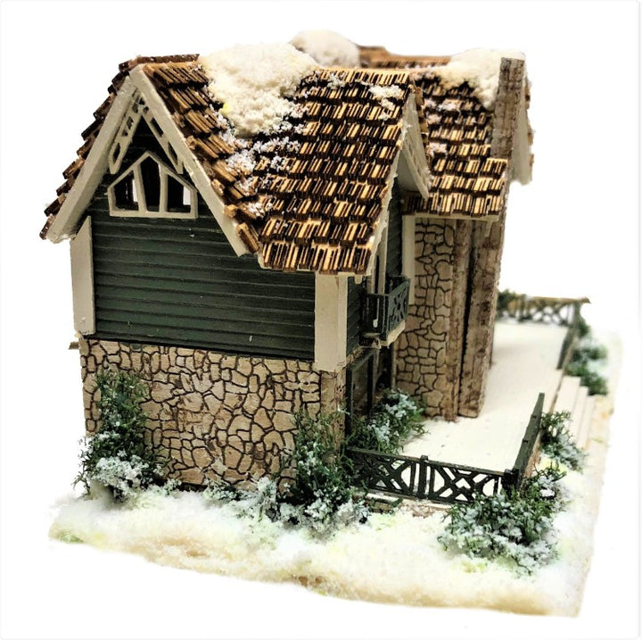 Eliana Vacation Home Kit Quarter Scale