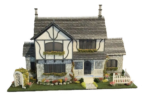 Harper Grace Tudor House Kit Quarter Scale