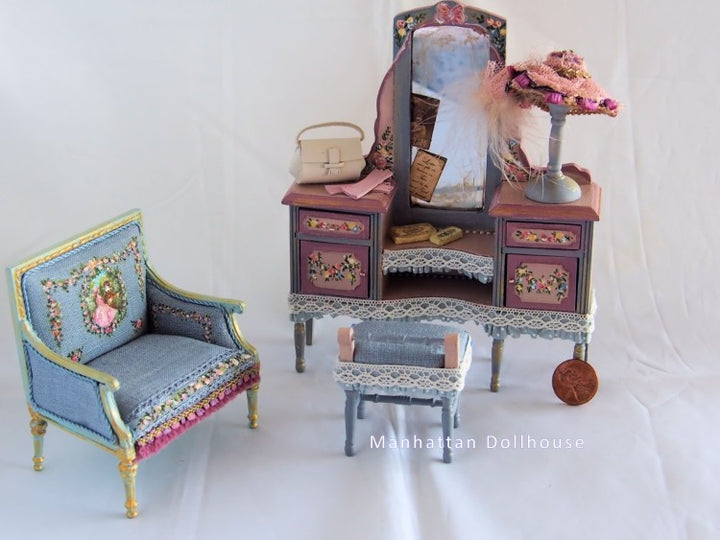 Hand Painted Vanity Set made in Spain by Aurearte