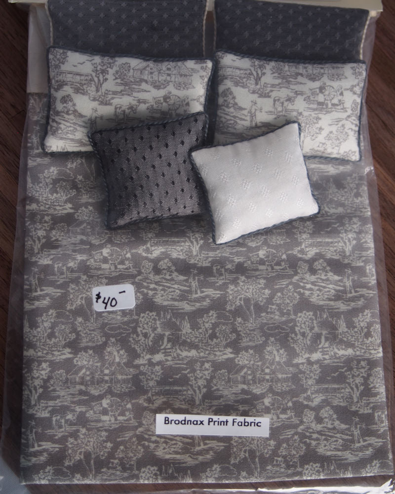 Dollhouse Bed Covers with Pillows-Double