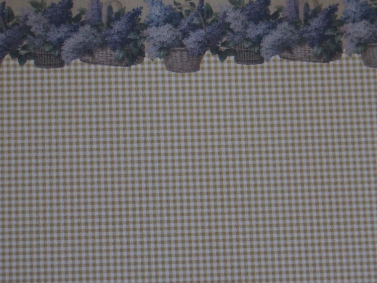 Dollhouse Wallpaper with Lilac Flower Border