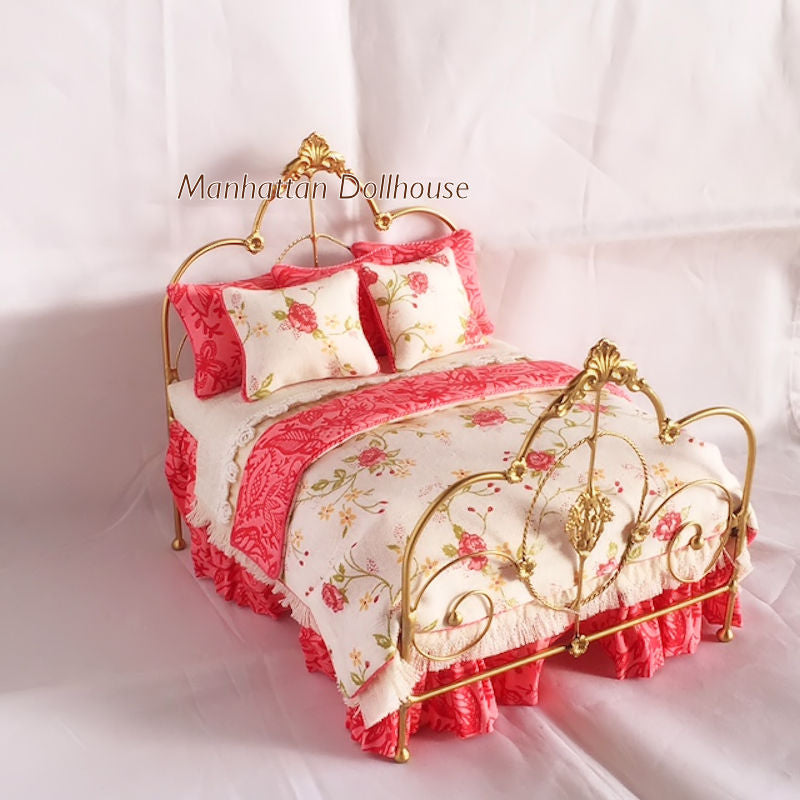 Lorraine Scuderi Forever Roses Dollhouse Miniature Bed