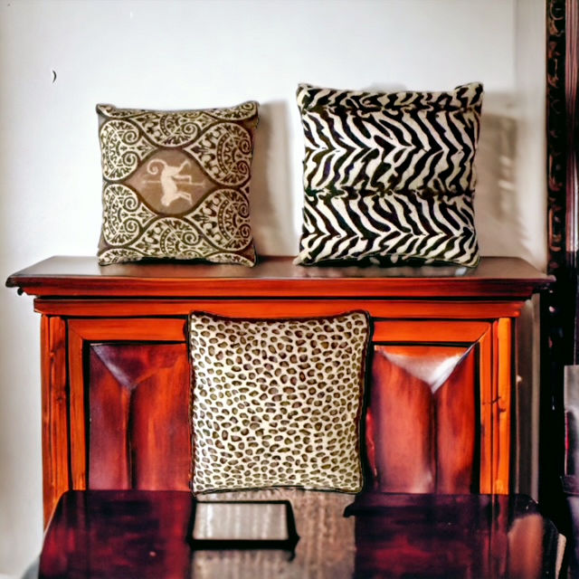 Set of three miniature pillows