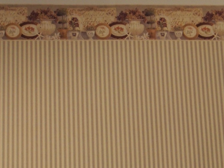 Dollhouse with Border 10 - Click Image to Close