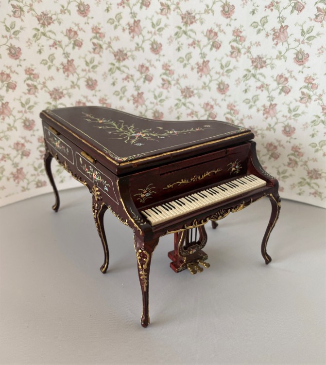 Bespaq Madeline Rose Piano in Mahogany - Click Image to Close